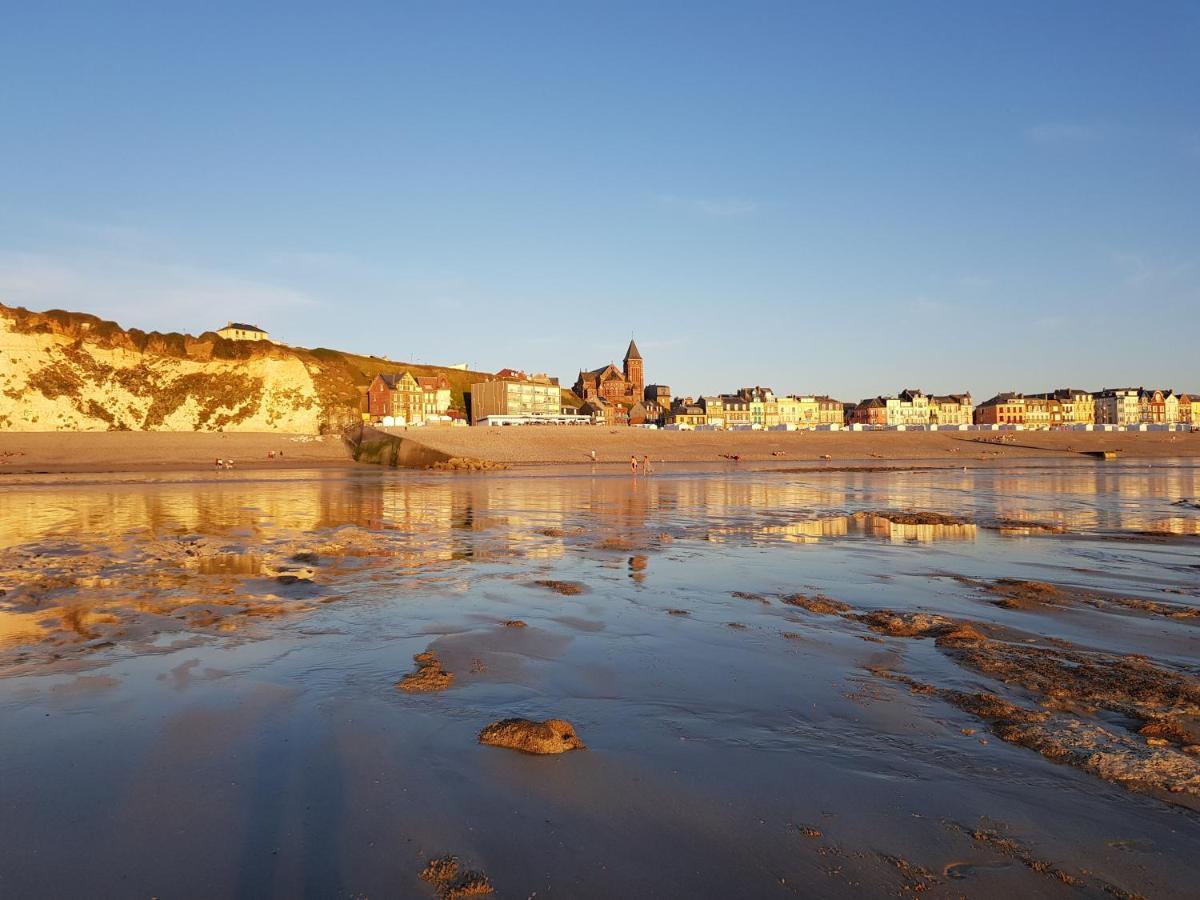 Plage A 50M Appartement Reves De Mer Villa Les Bains De Mers Exteriör bild